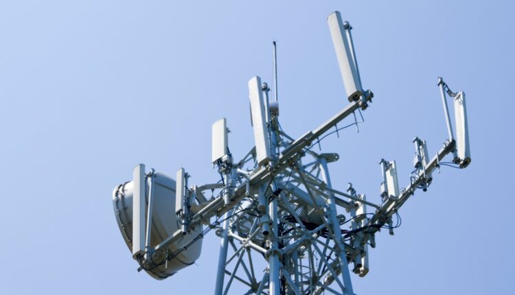Installazione antenna telefonica in condominio