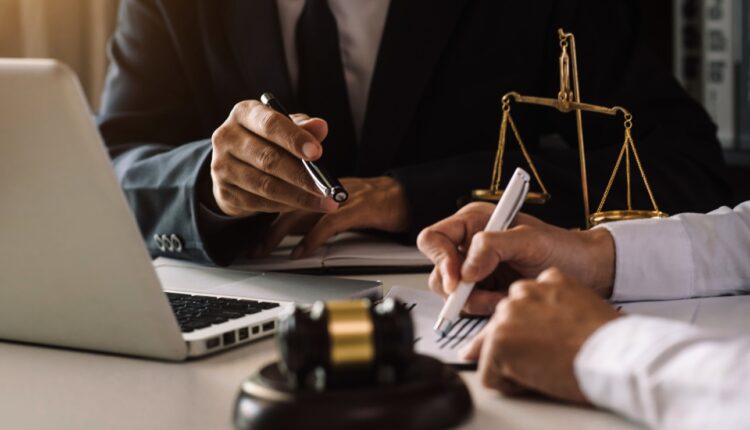 azione legale contro un condomino