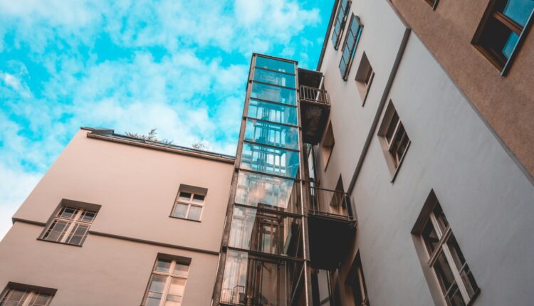 Ascensore esterno in condominio