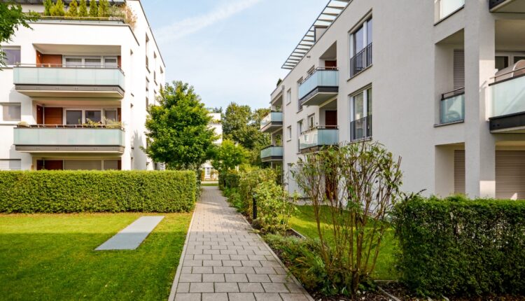 Giardini e cortili condominiali-2
